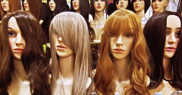 How to wear wigs - Sample wigs on mannequin head